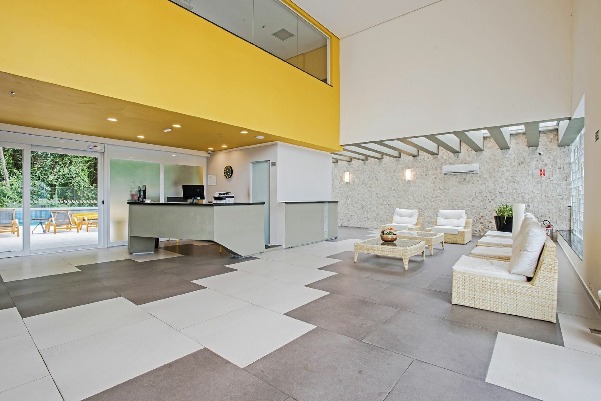 Nobile Hotel กัวรูจา ภายนอก รูปภาพ
