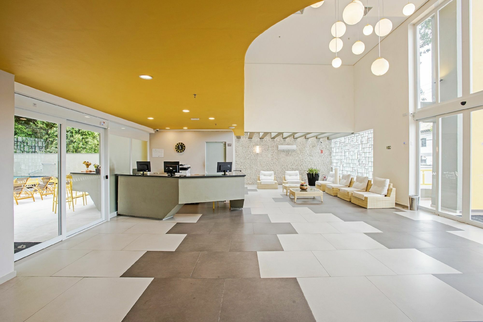 Nobile Hotel กัวรูจา ภายนอก รูปภาพ