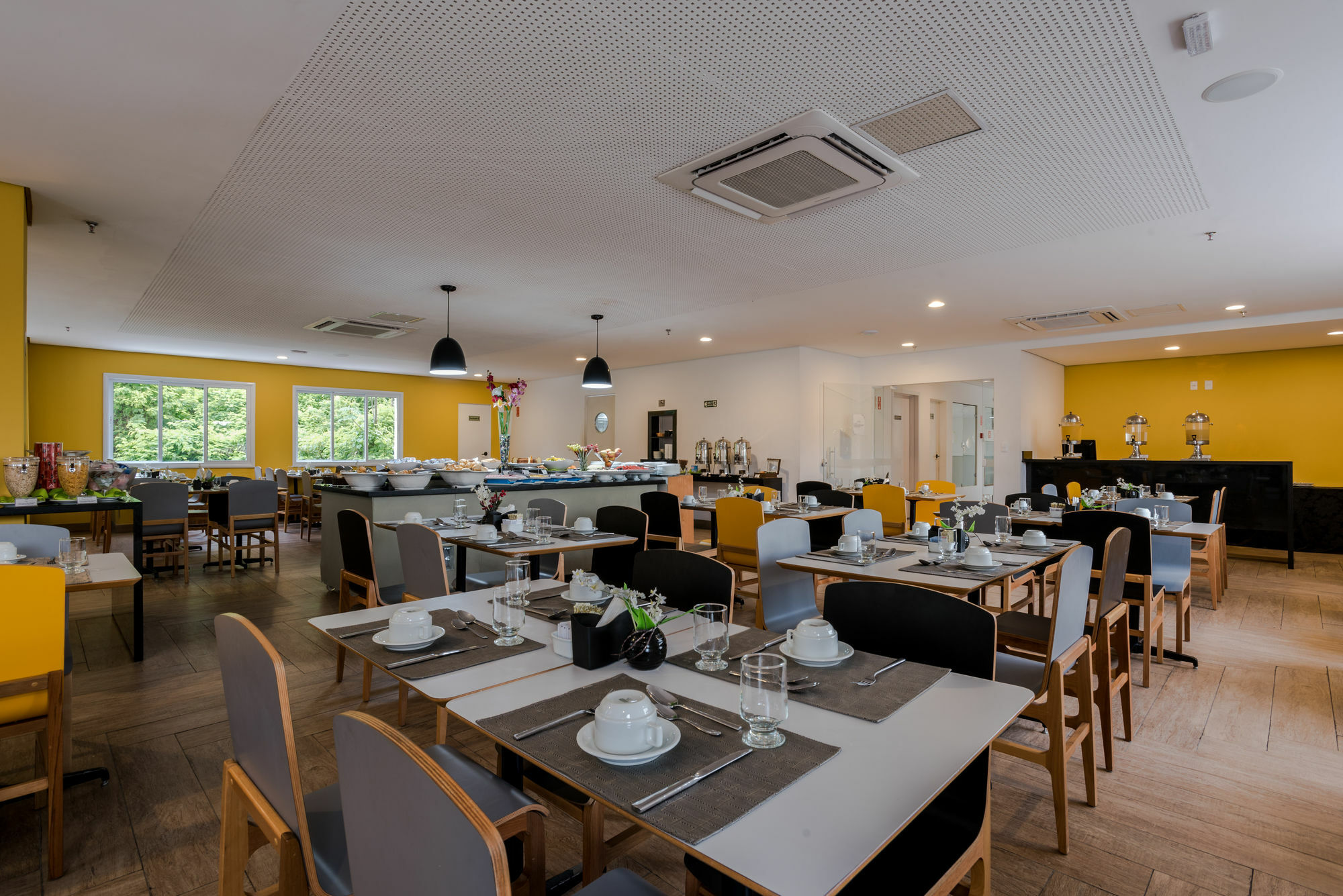Nobile Hotel กัวรูจา ภายนอก รูปภาพ